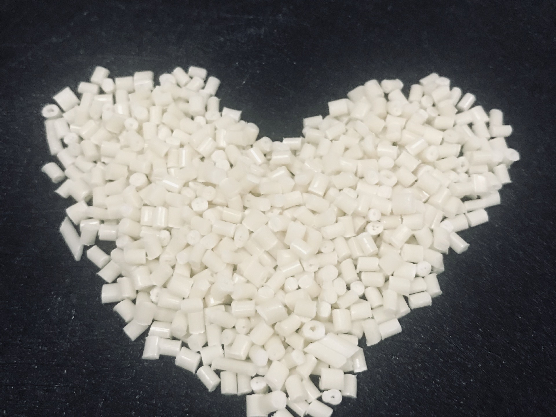 PA6 德國朗盛PA6 BKV30EF 沖擊改性 15%玻纖 無鹵阻燃 熱穩(wěn)定級